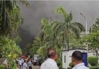 नोएडा की स्पार्क मिंडा कंपनी में भीषण आग, मौके पर पहुंचीं एक दर्जन से ज्यादा दमकल गाड़ियां
