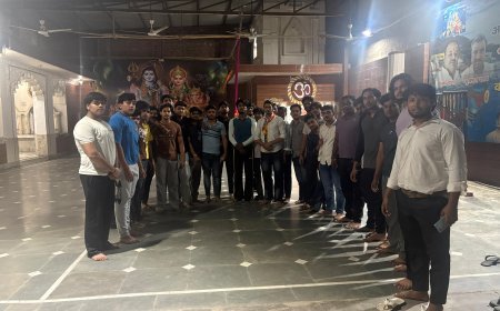 गाजियाबाद के बेह्रामपुर में गूंजा हनुमान चालीसा पाठ, भक्तिमय हुआ चामंड मंदिर परिसर