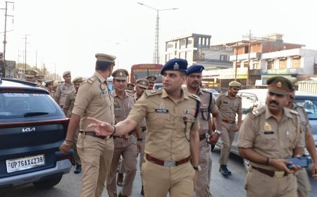 DCP शैलेन्द्र सिंह द्वारा बदलपुर क्षेत्र मे पैदल गस्त की गयी
