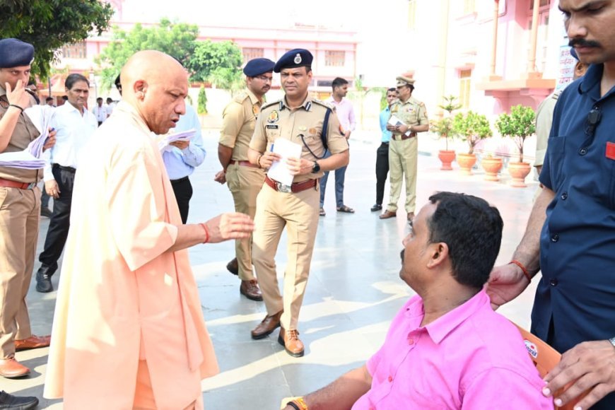 'पात्र लोगों को हर हाल में मिले सरकारी योजनाओं का लाभ', जनता दर्शन में सीएम योगी का बड़ा संदेश