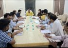 बाढ़ की संभावित स्थिति से निपटने तथा जनपद गौतमबुद्धनगर में बाढ़ सुरक्षा एवं बचाव की तैयारियों की समीक्षा को लेकर  शक्ति सदन गेस्ट हाउस, सेक्टर 38 नोएडा में जनपद के प्रभारी मंत्री बृजेश सिंह की अध्यक्षता में समीक्षा बैठक आयोजित की गई
