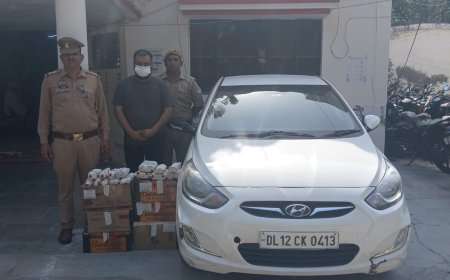 थाना सेक्टर 39 पुलिस द्वारा अवैध शराब की बिक्री करने वाला अभियुक्त गिरफ्तार, कब्जे से 06 कार्टूनों में विभिन्न प्रकार की अंग्रेजी शराब व बीयर, बिक्री के 9960 रुपये व घटना में प्रयुक्त एक कार बरामद।