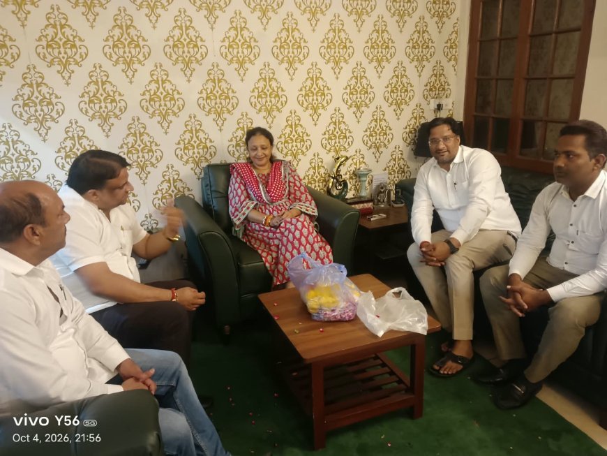 नवनियुक्त प्रदेश अध्यक्ष आराधना मिश्रा मोना एवं राज्यसभा में उपनेता प्रमोद तिवारी का दिल्ली आवास पर भव्य स्वागत किया उत्तर प्रदेश कांग्रेस कमेटी की